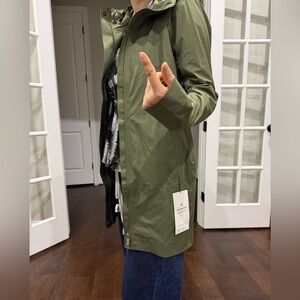 lululemon athletica Olive Green Hooded Rain Jacket